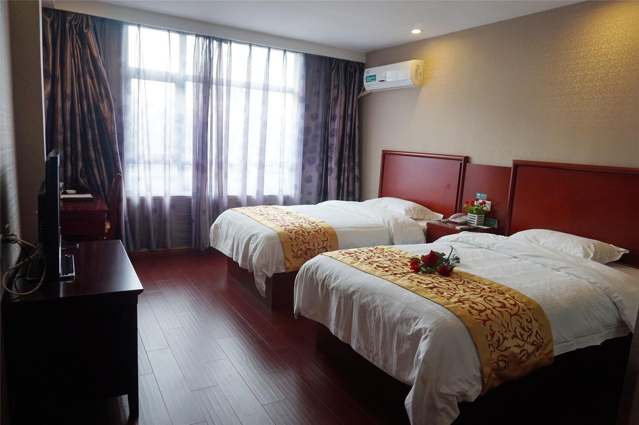 Greentree Inn Liaoning Dalian Development Zone Jinma Road Pedestrian Street Express Hotel 외부 사진