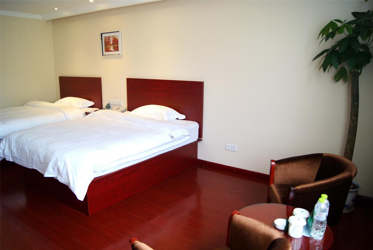 Greentree Inn Liaoning Dalian Development Zone Jinma Road Pedestrian Street Express Hotel 외부 사진