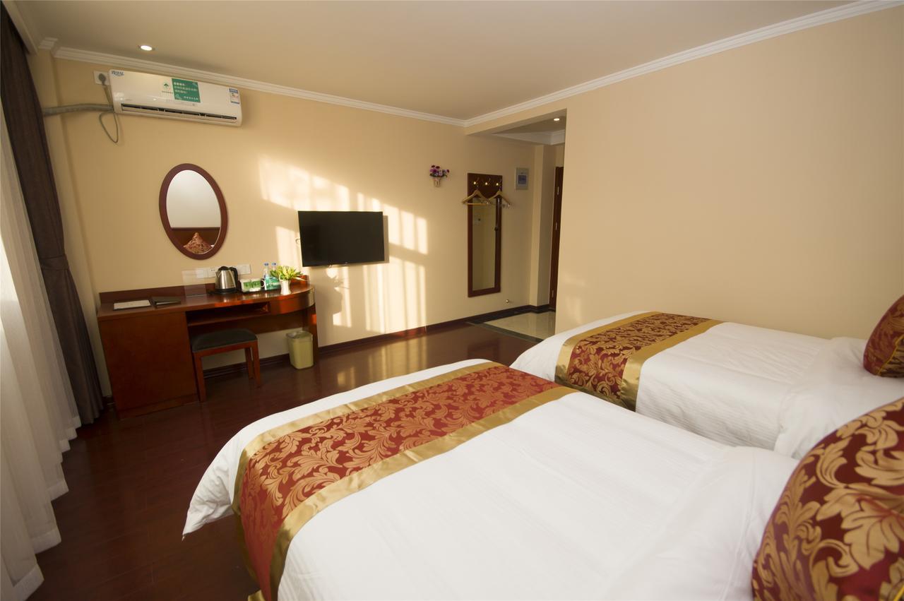 Greentree Inn Liaoning Dalian Development Zone Jinma Road Pedestrian Street Express Hotel 외부 사진